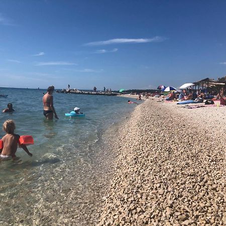 Istrian Stone House In The Heart Of The Beautiful Fishing Village Fazana - Only Few Steps From The Sea And The Wonderful Beach - Incl Plasma-Quad-Plus-Filter Against C O V I D Exterior photo