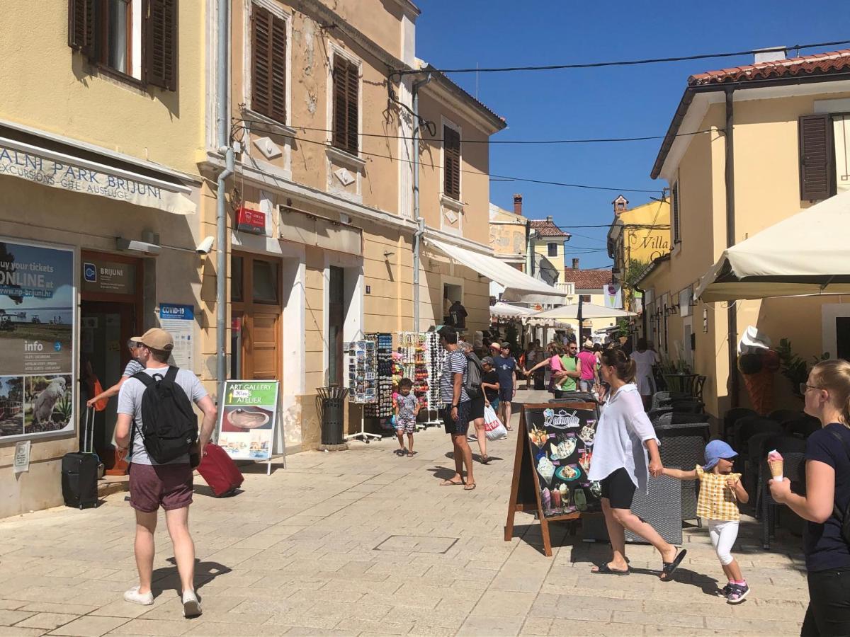Istrian Stone House In The Heart Of The Beautiful Fishing Village Fazana - Only Few Steps From The Sea And The Wonderful Beach - Incl Plasma-Quad-Plus-Filter Against C O V I D Exterior photo